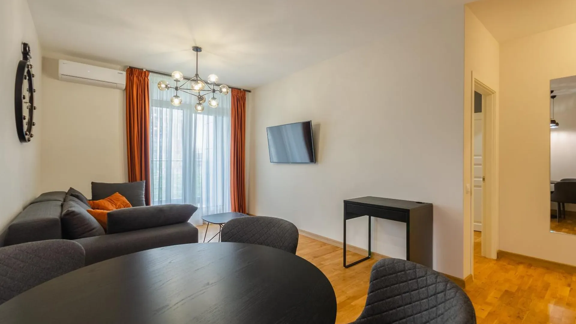 Petrovdom Apartments 5-471 In Rc Central Park ,7 John Mccain Street 基輔 0*,