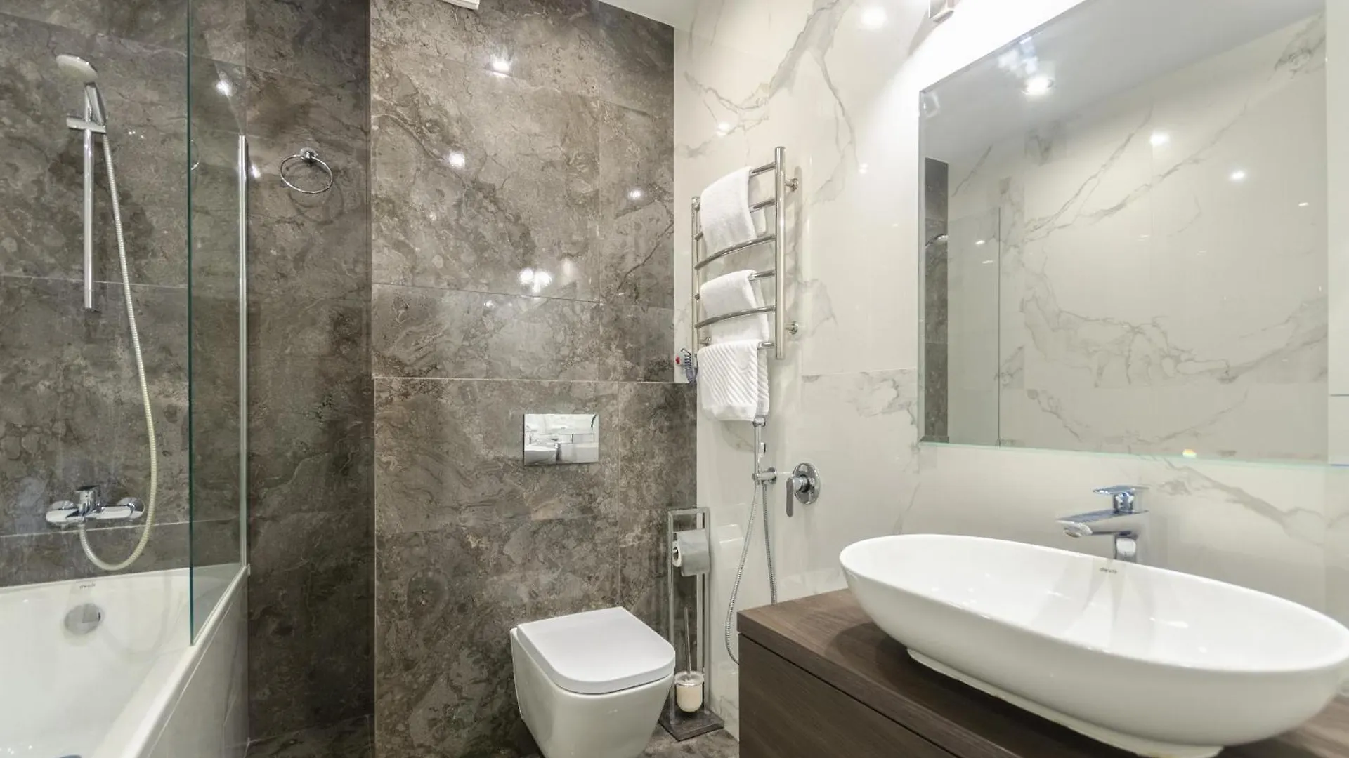 Petrovdom Apartments 5-471 In Rc Central Park ,7 John Mccain Street Κίεβο Ουκρανία