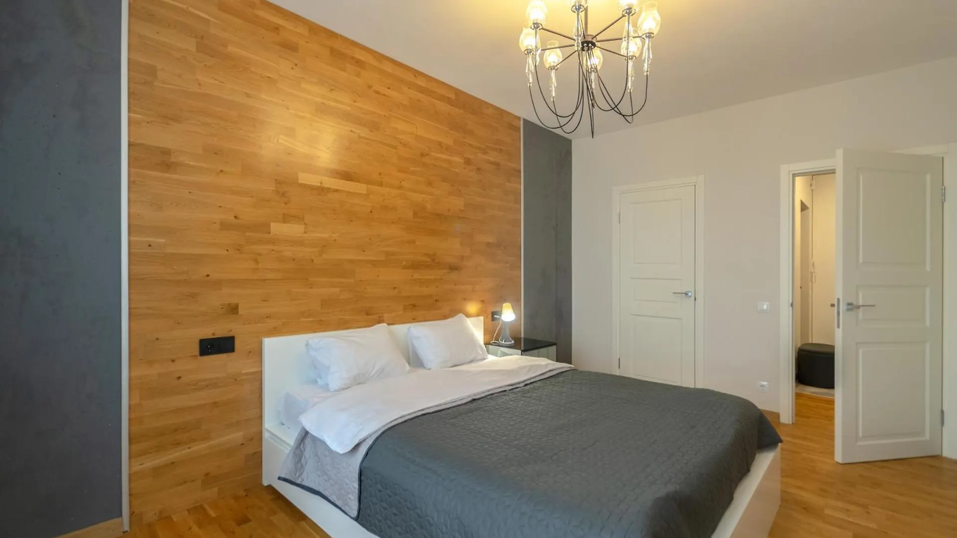 Petrovdom Apartments 5-471 In Rc Central Park ,7 John Mccain Street Κίεβο Ουκρανία